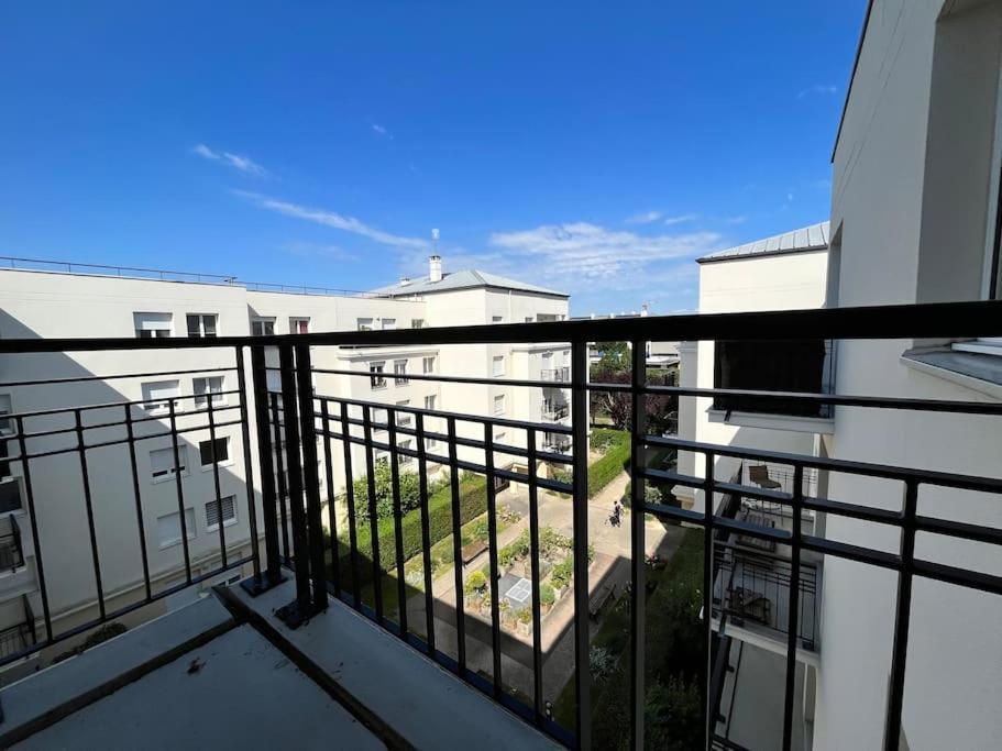 Appartement Emplacement Ideal De Disney A Paris Serris Kültér fotó